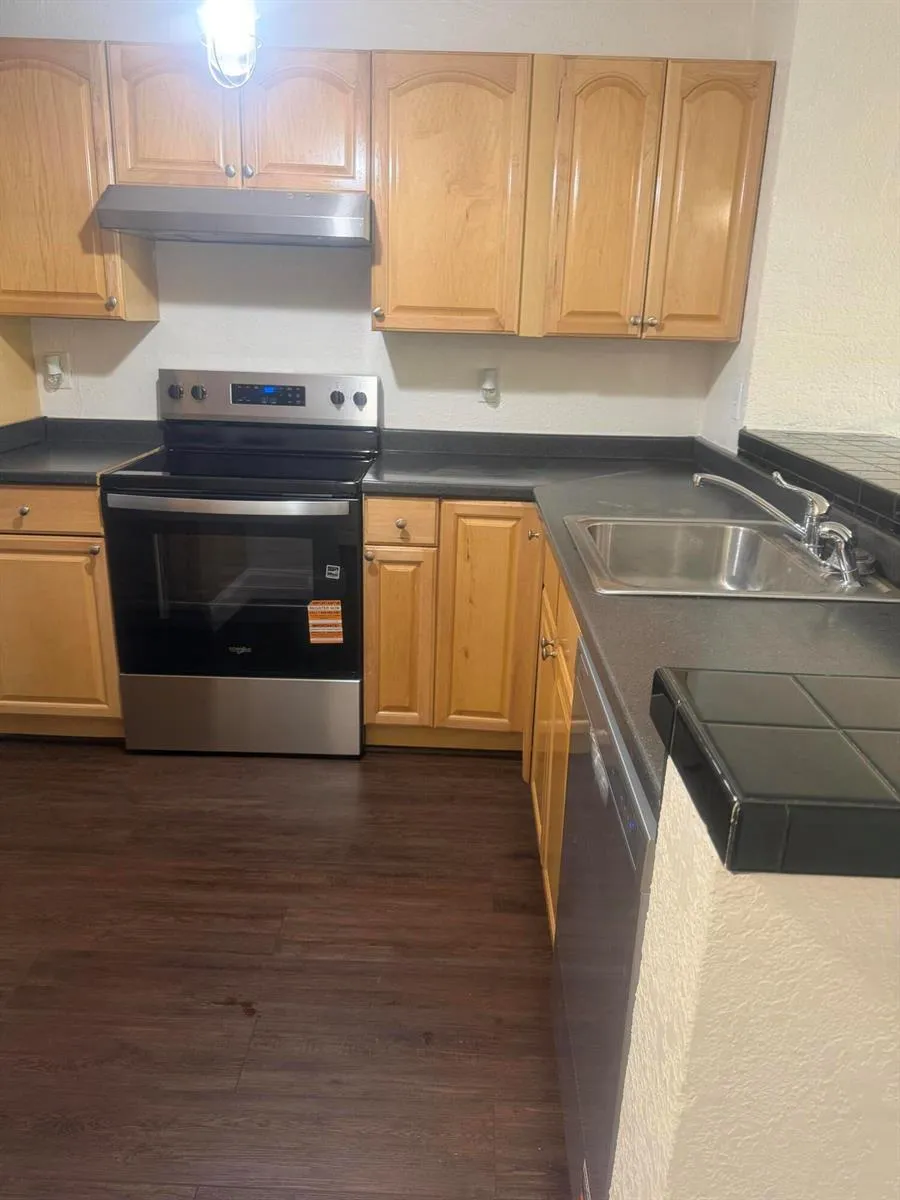 7710 NW 50th Street #304 Lauderhill, FL 33351