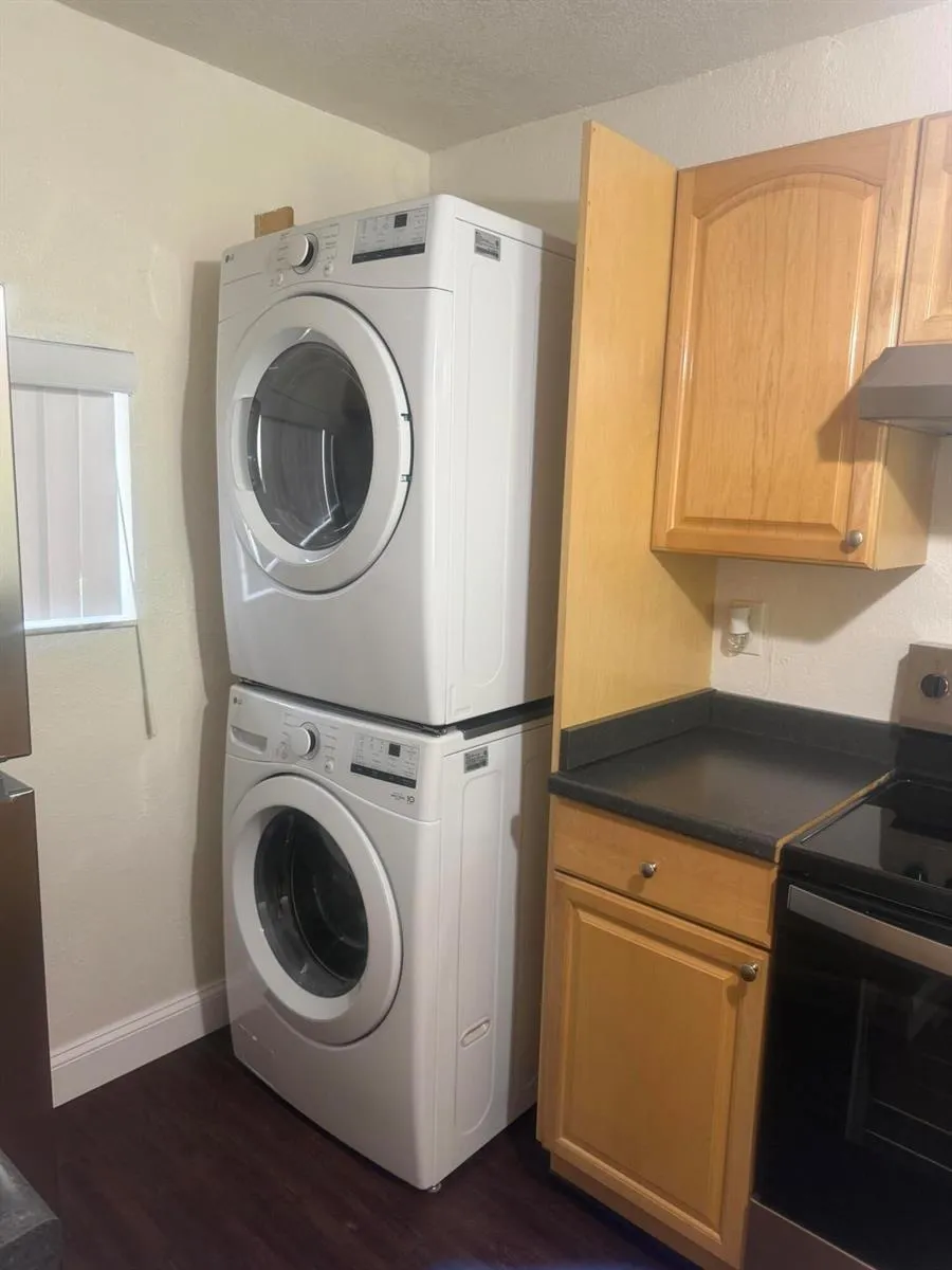 7710 NW 50th Street #304 Lauderhill, FL 33351