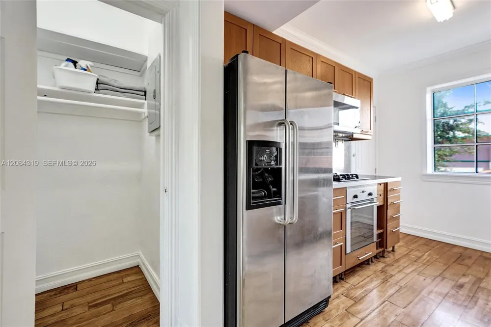 736 Lenox Ave #B7 Miami Beach, FL 33139