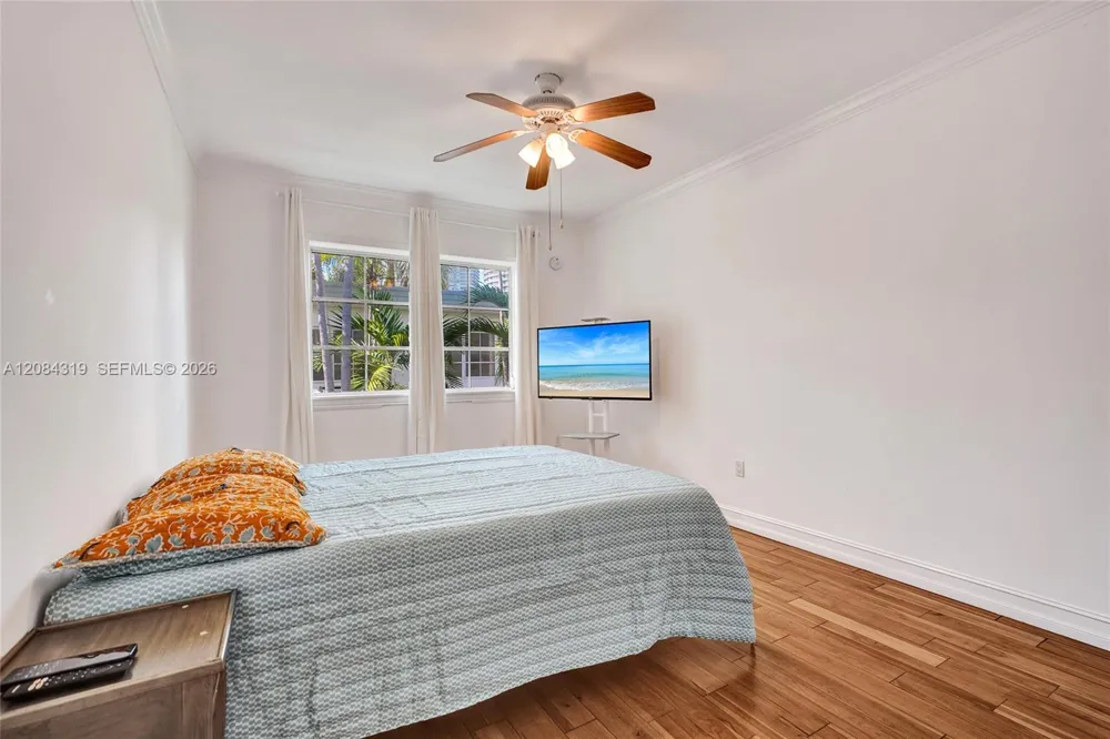 736 Lenox Ave #B7 Miami Beach, FL 33139