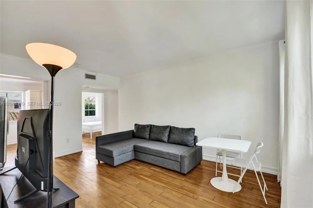 736 Lenox Ave #B7 Miami Beach, FL 33139
