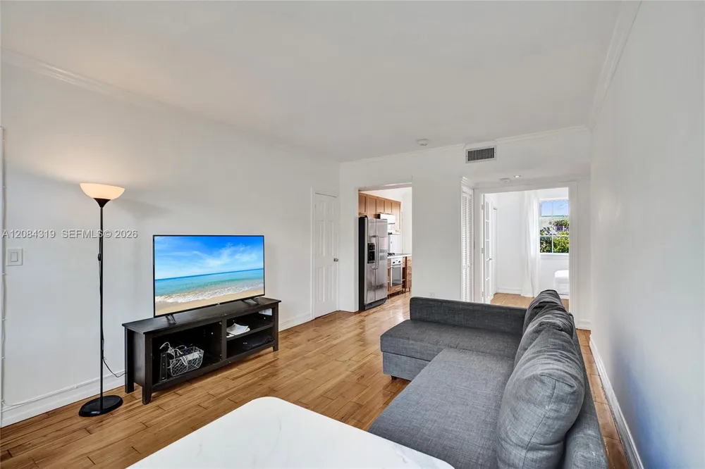 736 Lenox Ave #B7 Miami Beach, FL 33139