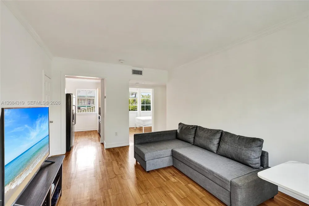 736 Lenox Ave #B7 Miami Beach, FL 33139