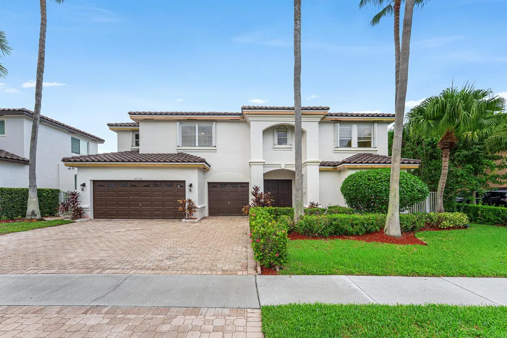 18596 Ocean Mist Drive Boca Raton, FL 33498