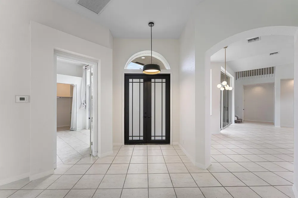 18596 Ocean Mist Drive Boca Raton, FL 33498