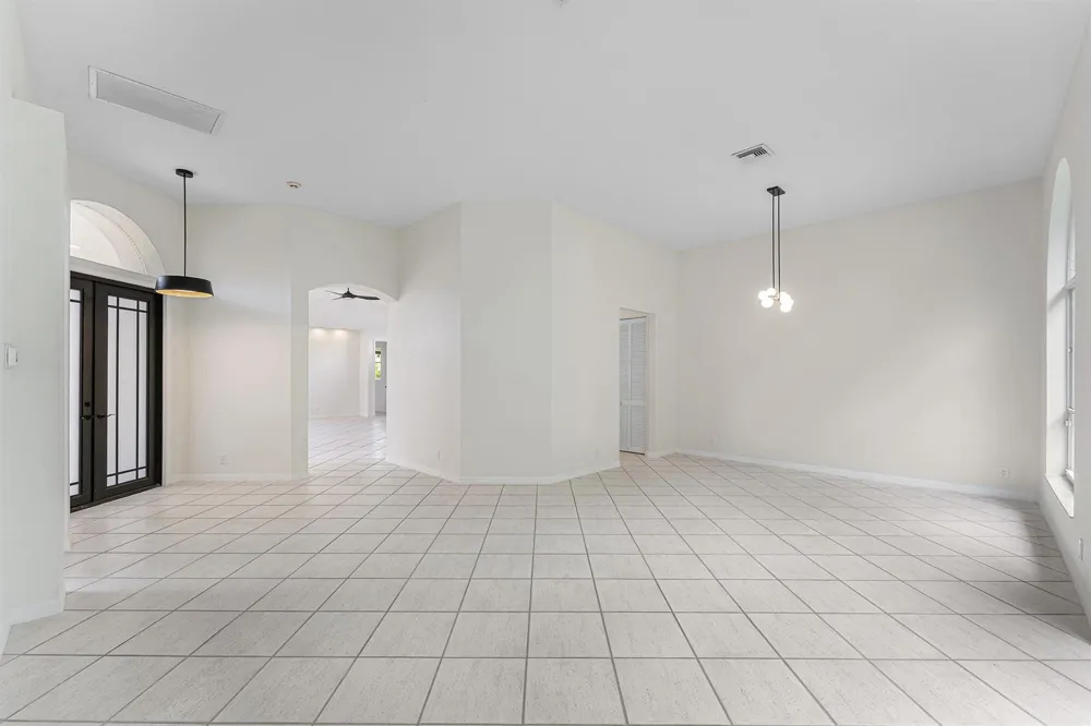 18596 Ocean Mist Drive Boca Raton, FL 33498