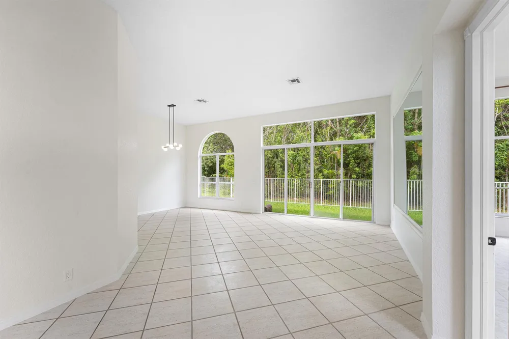 18596 Ocean Mist Drive Boca Raton, FL 33498