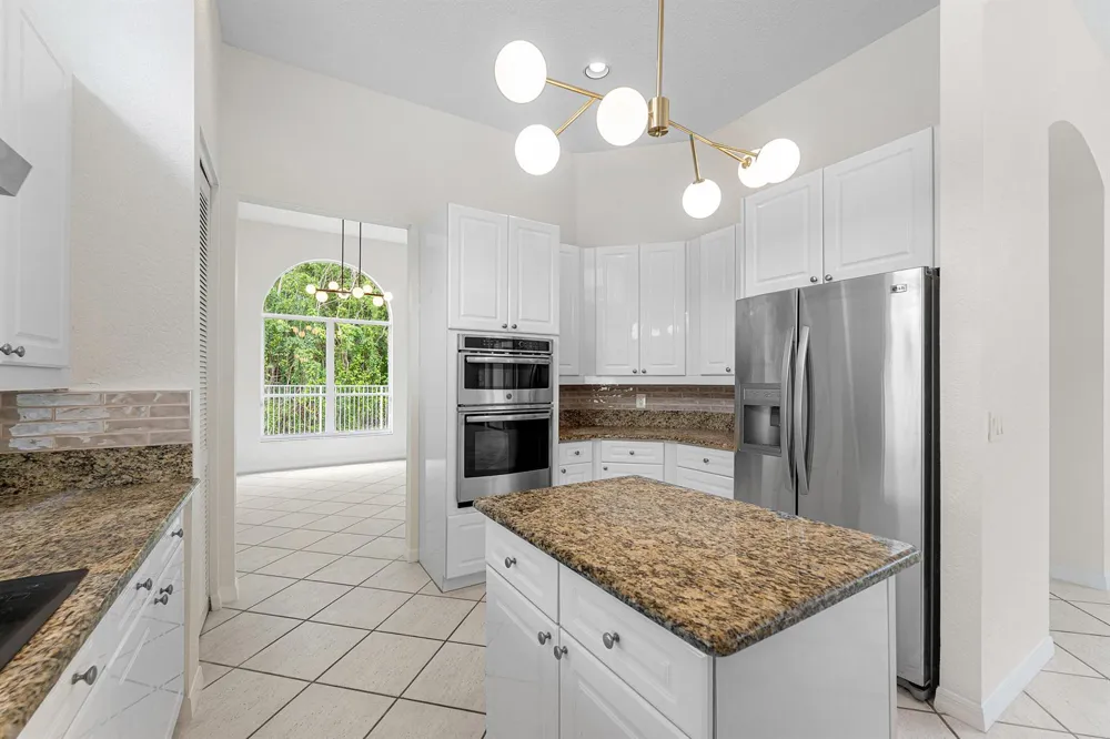 18596 Ocean Mist Drive Boca Raton, FL 33498