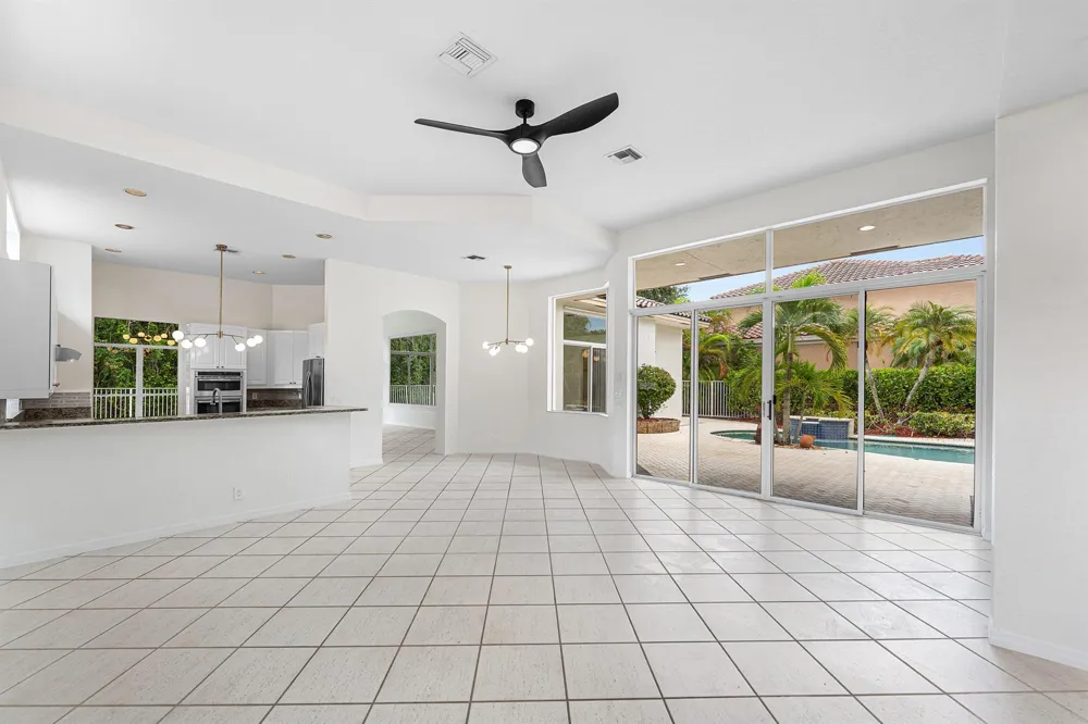 18596 Ocean Mist Drive Boca Raton, FL 33498