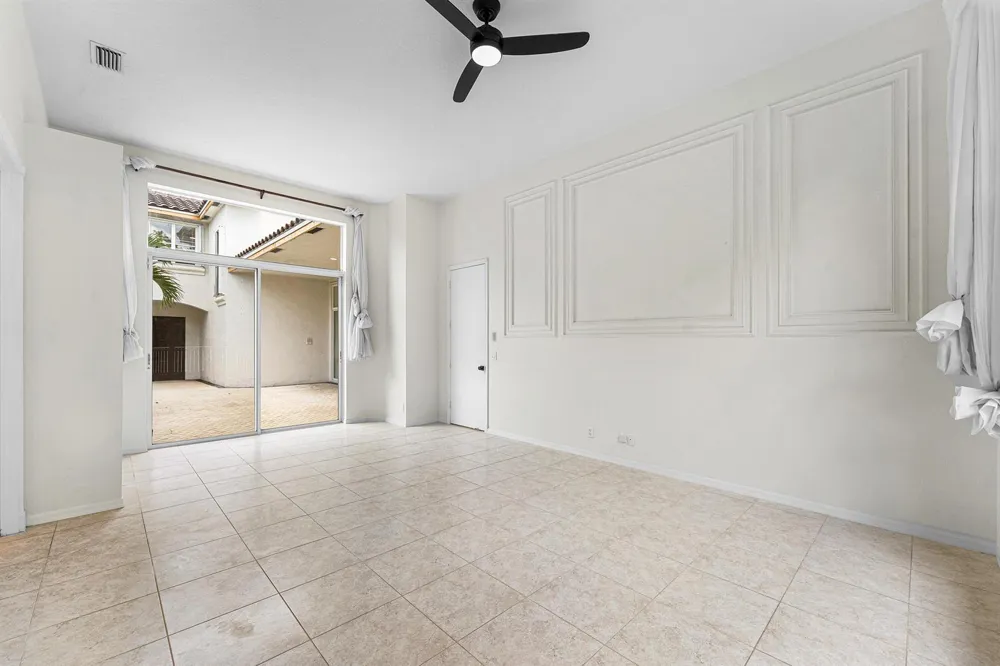 18596 Ocean Mist Drive Boca Raton, FL 33498