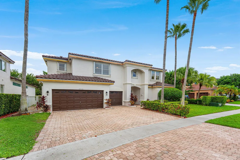 18596 Ocean Mist Drive Boca Raton, FL 33498