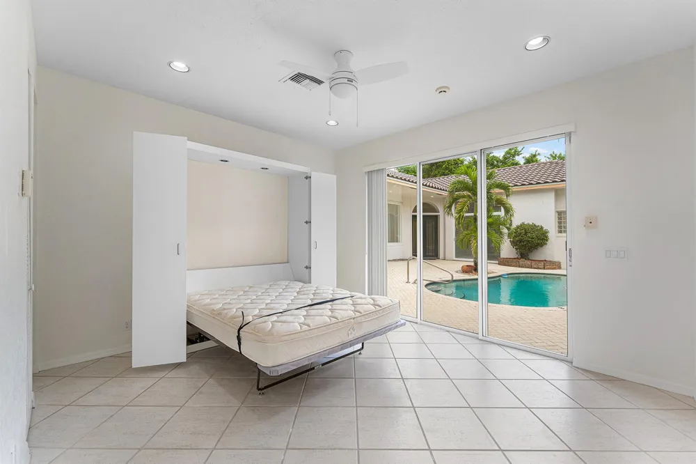 18596 Ocean Mist Drive Boca Raton, FL 33498