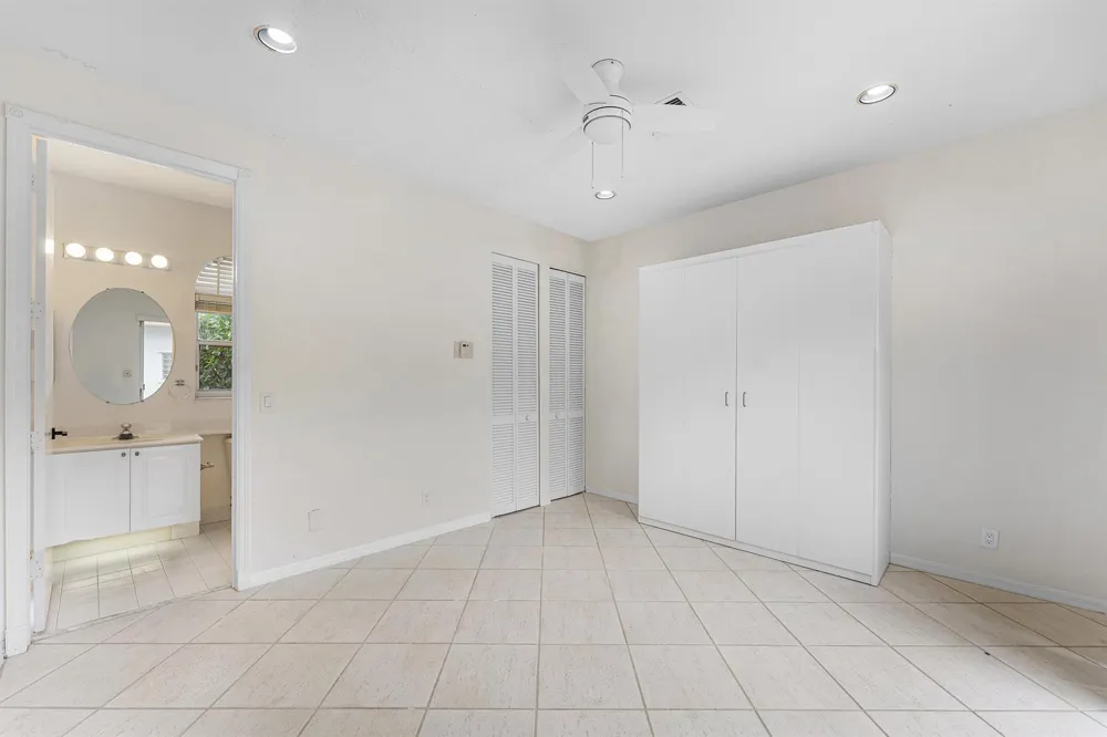 18596 Ocean Mist Drive Boca Raton, FL 33498