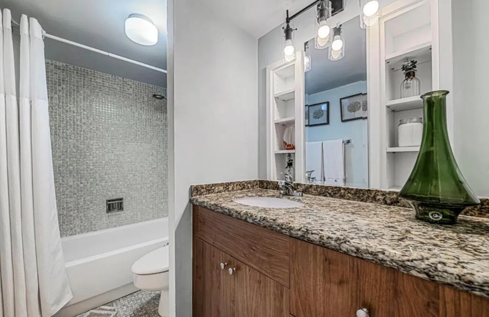 5600 Flagler Drive #203 West Palm Beach, FL 33407