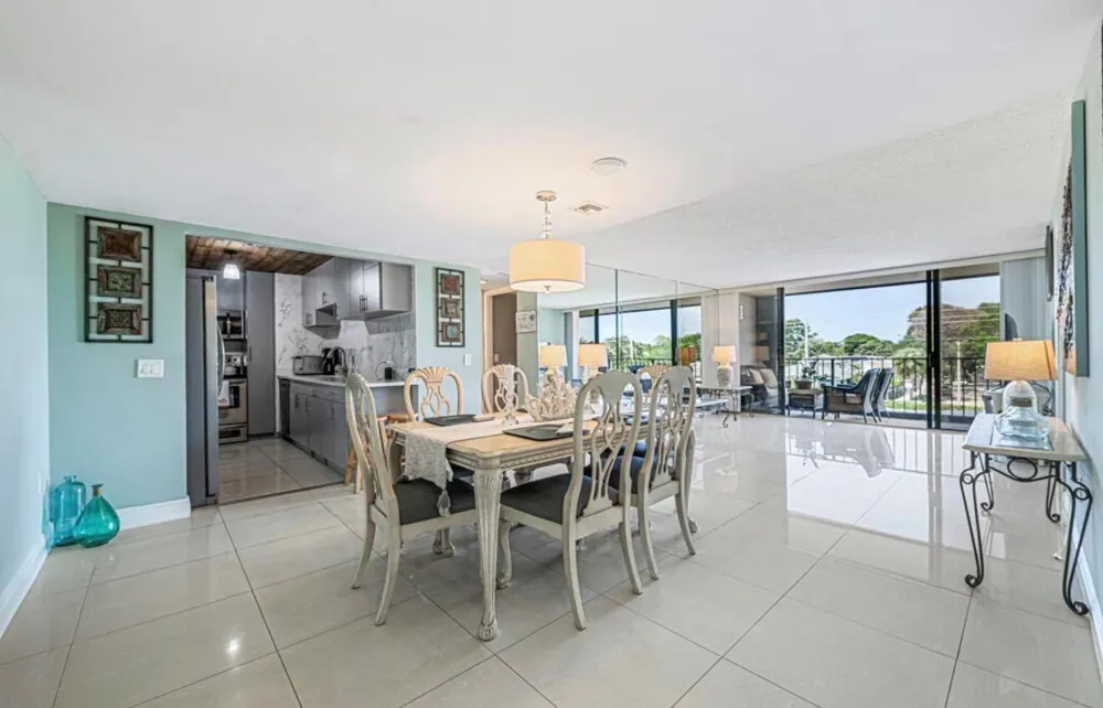 5600 Flagler Drive #203 West Palm Beach, FL 33407