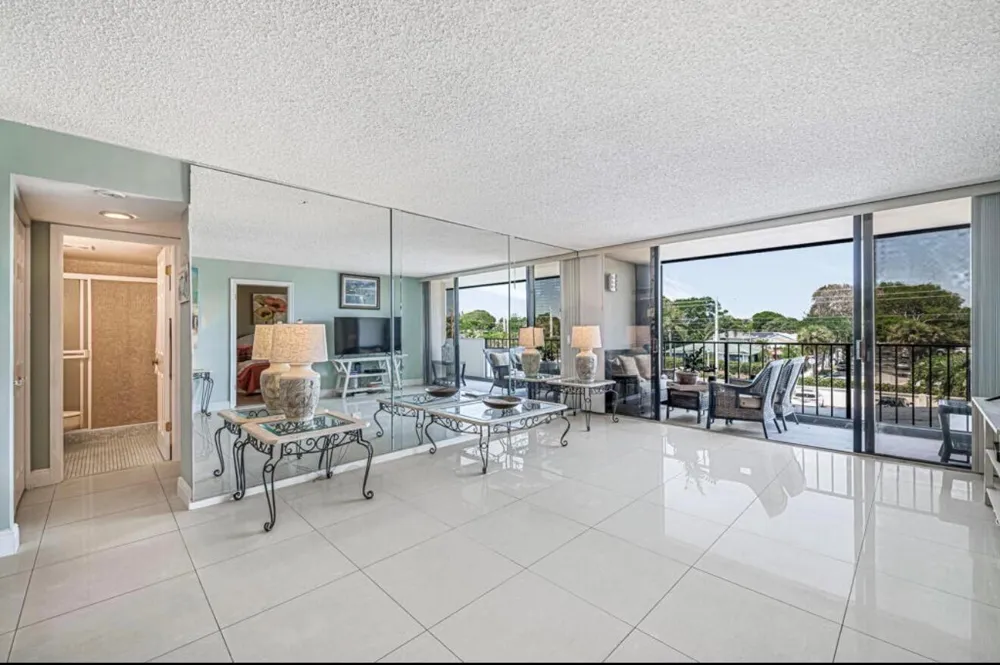 5600 Flagler Drive #203 West Palm Beach, FL 33407