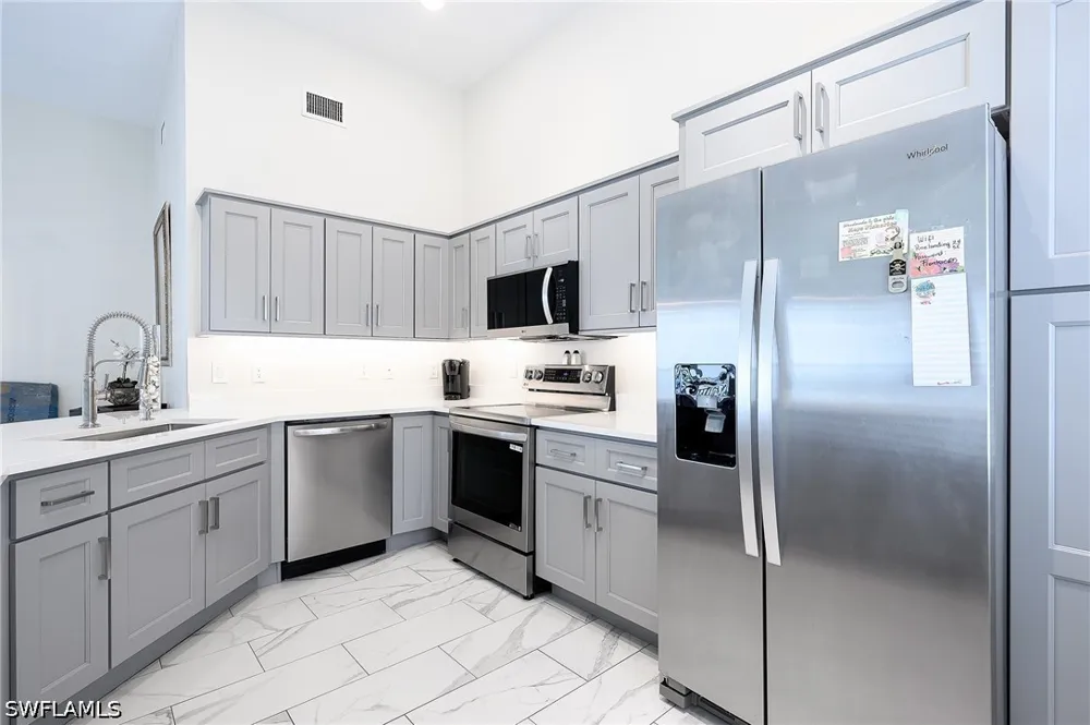 Windsurf Lane #A-202 Naples, FL 34108
