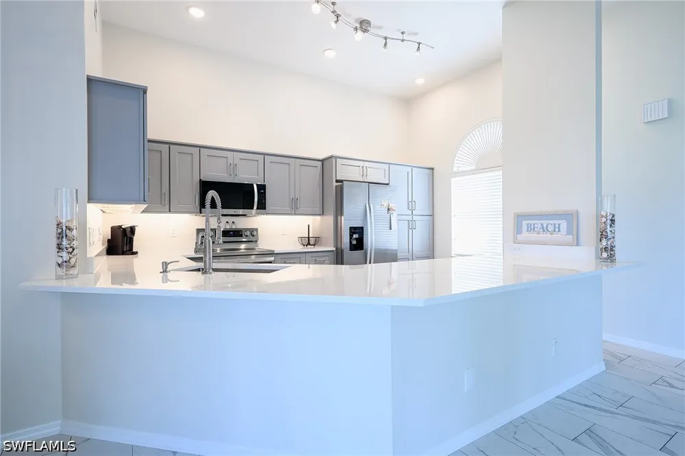 Windsurf Lane #A-202 Naples, FL 34108
