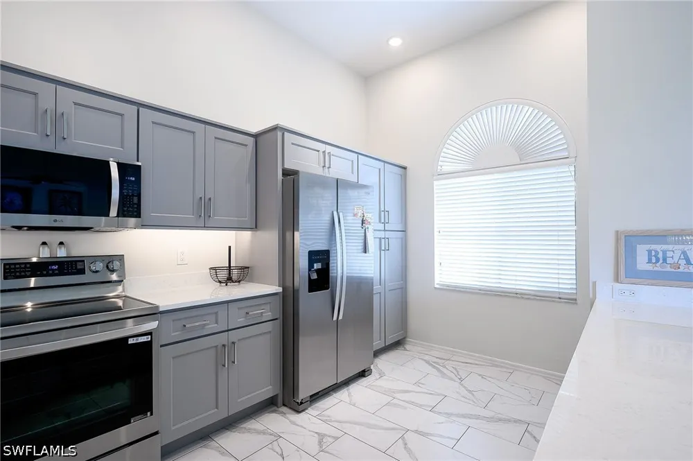 Windsurf Lane #A-202 Naples, FL 34108