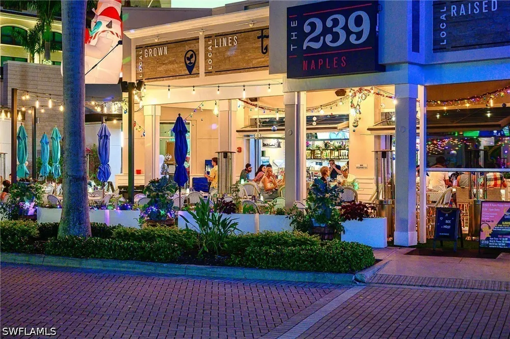 Windsurf Lane #A-202 Naples, FL 34108