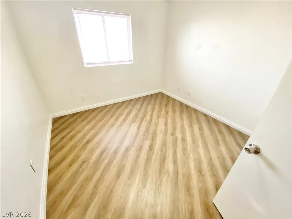 3804 Fitzpatrick Drive Las Vegas, NV 89115