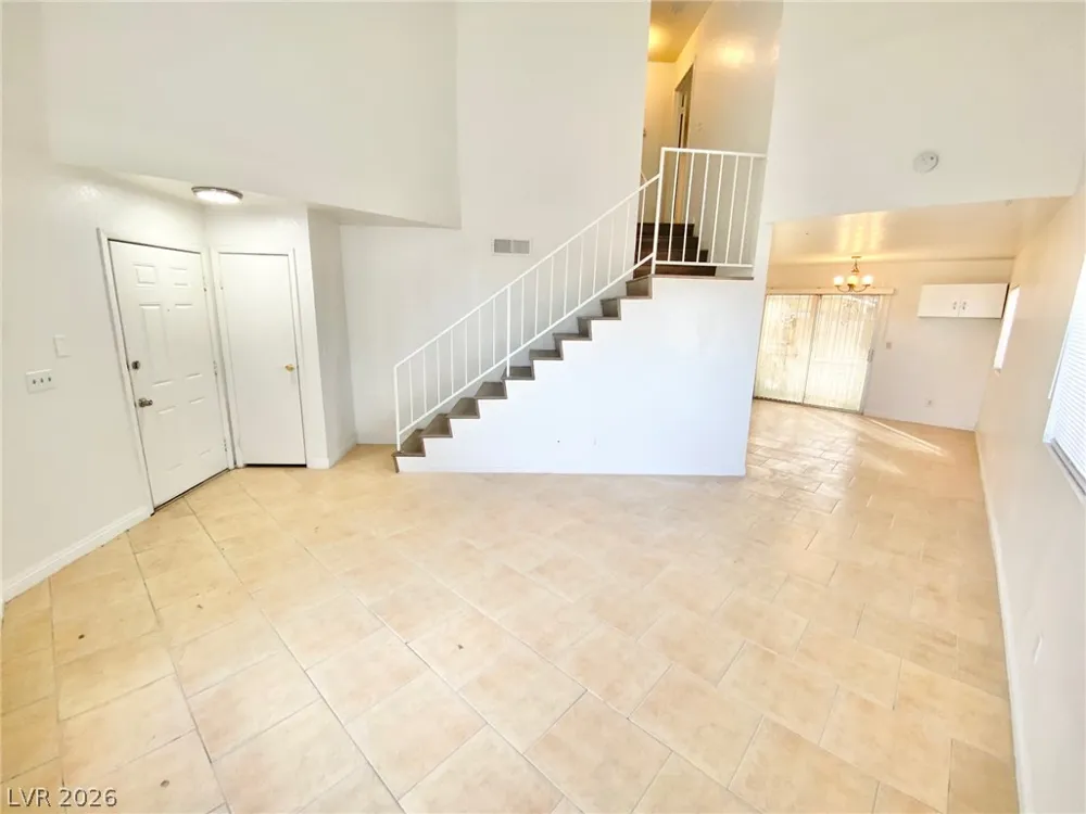 3804 Fitzpatrick Drive Las Vegas, NV 89115