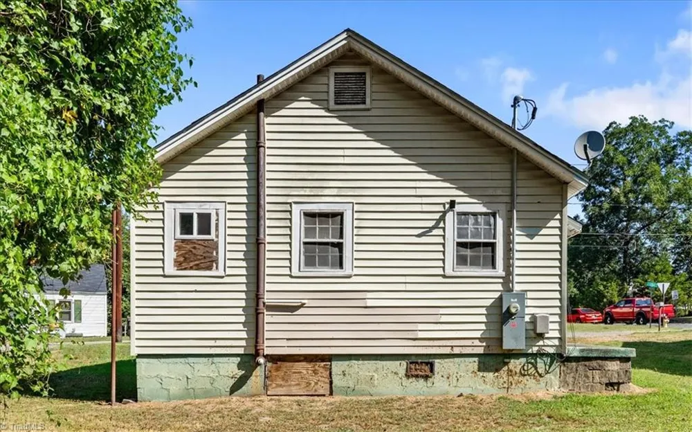 1205 Lyle Street Reidsville, NC 27320