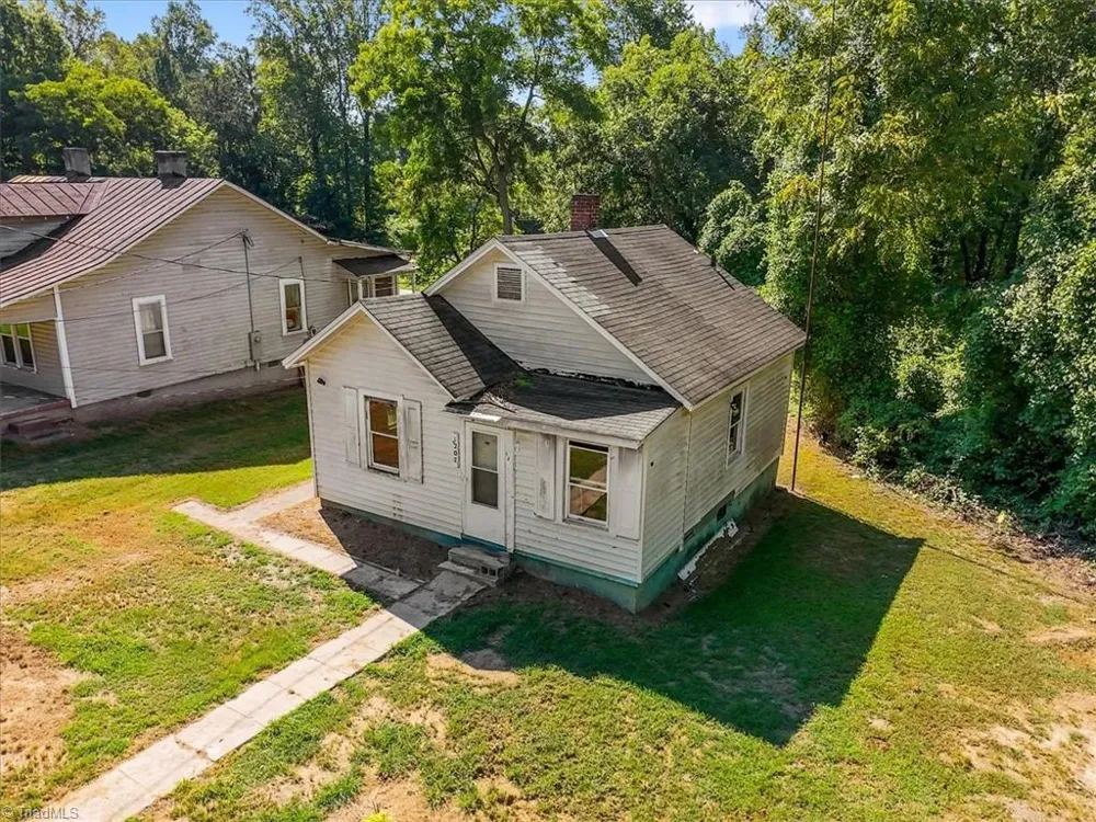 1205 Lyle Street Reidsville, NC 27320