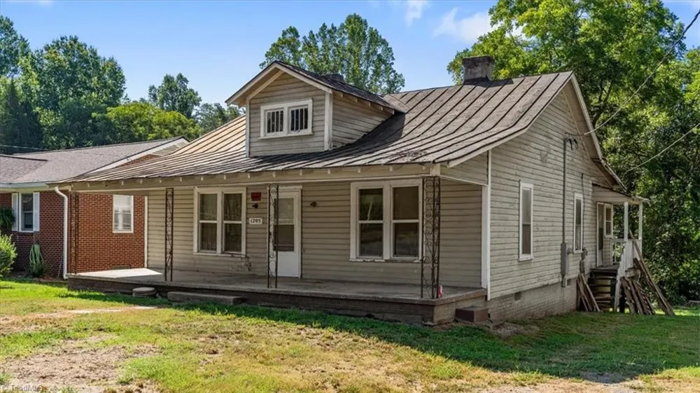 1205 Lyle Street Reidsville, NC 27320