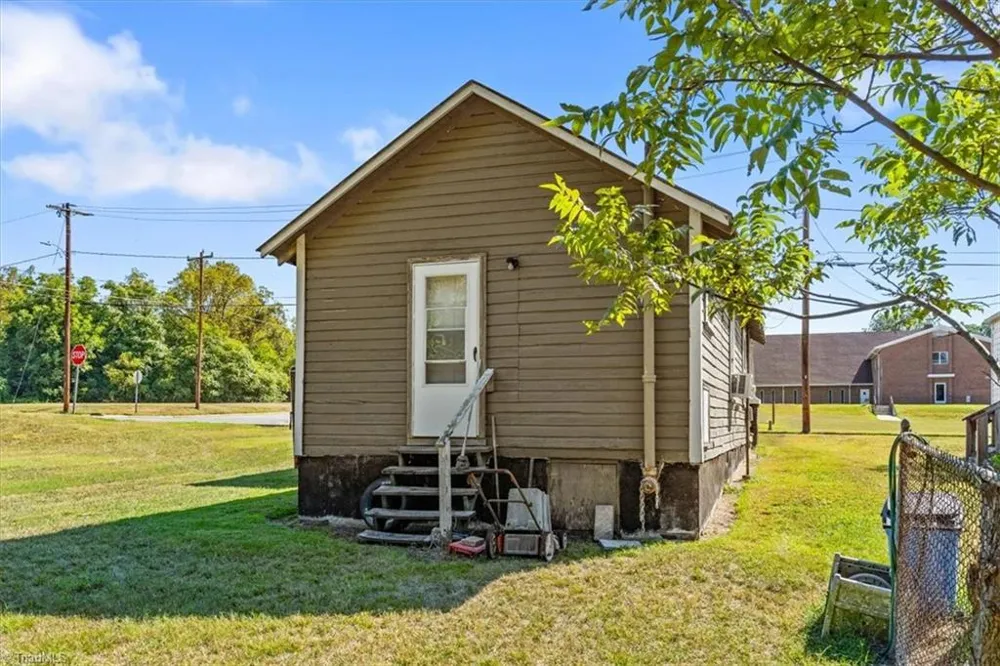 201 Lamberth Street Reidsville, NC 27320