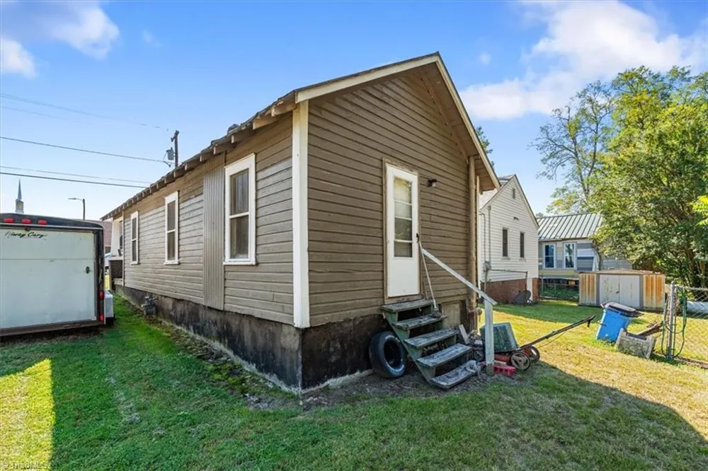 201 Lamberth Street Reidsville, NC 27320