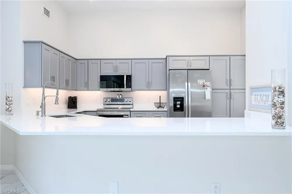 661 Windsurf Lane #A-202 Naples, FL 34108