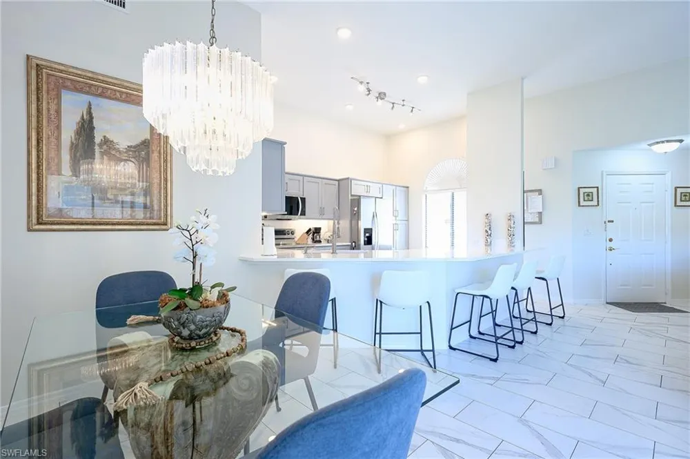 661 Windsurf Lane #A-202 Naples, FL 34108