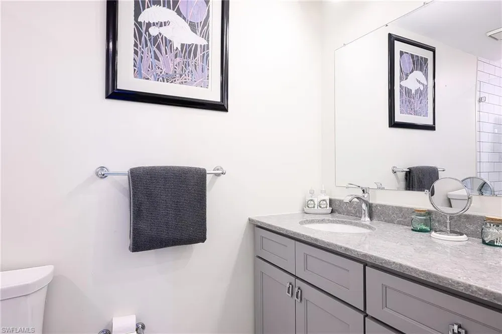 661 Windsurf Lane #A-202 Naples, FL 34108