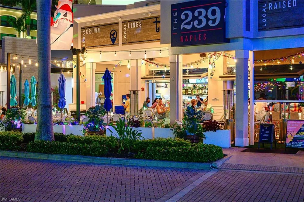 661 Windsurf Lane #A-202 Naples, FL 34108
