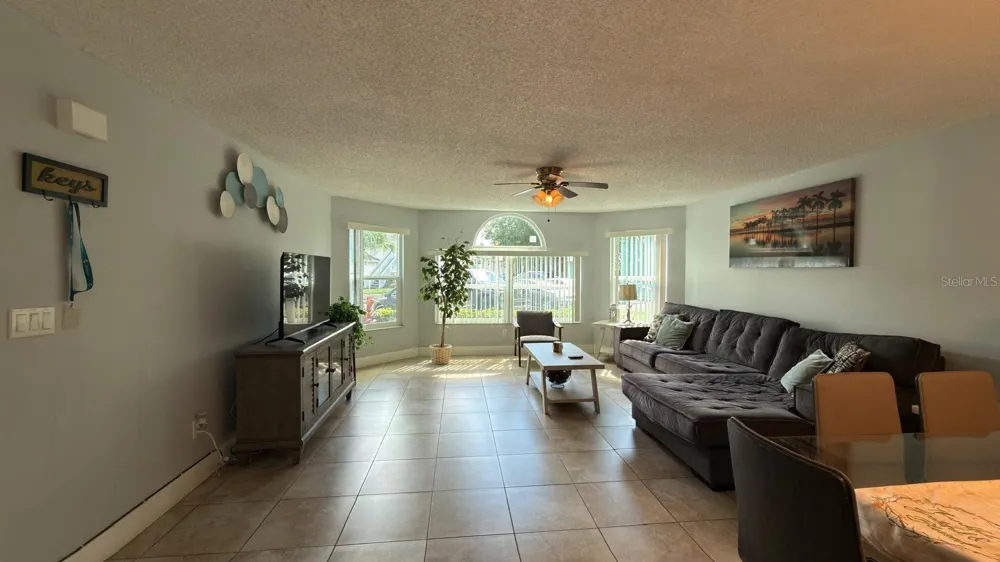 5009 LAGUNA BAY CIRCLE #41 Kissimmee, FL 34746