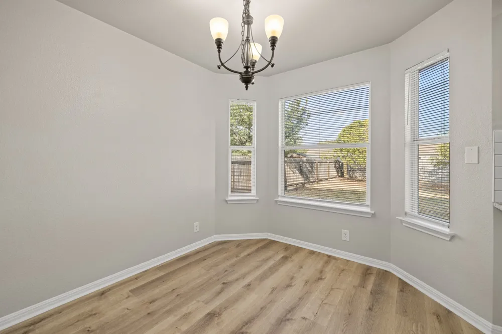 502 Garrett Court Hutto, TX 78634