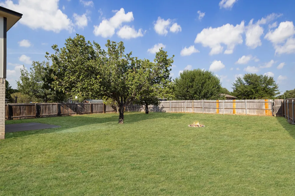 502 Garrett Court Hutto, TX 78634