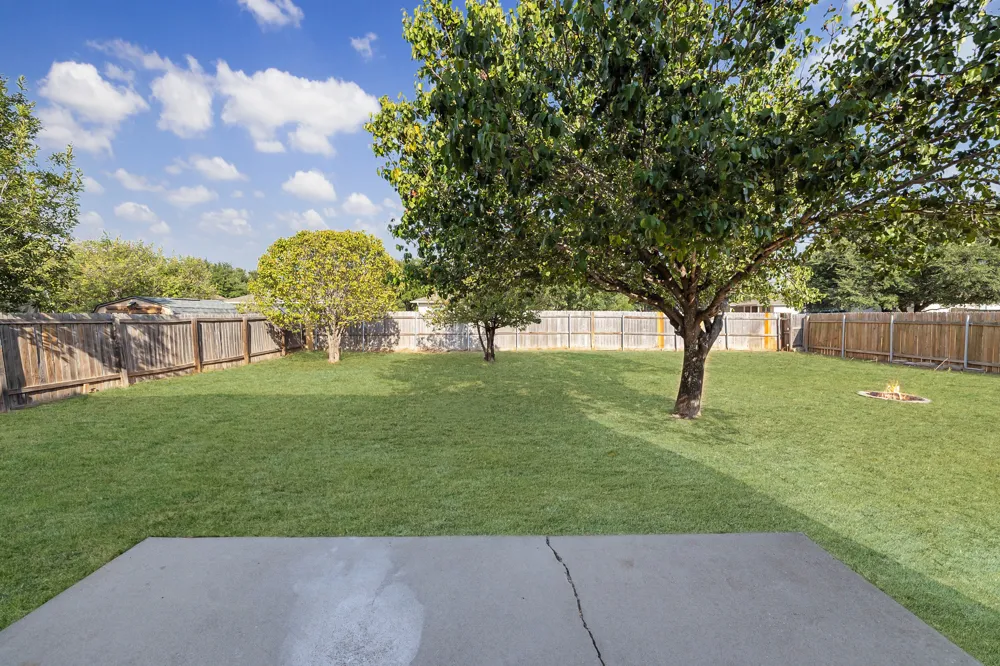 502 Garrett Court Hutto, TX 78634
