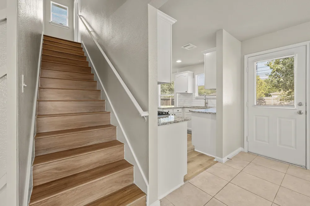 502 Garrett Court Hutto, TX 78634
