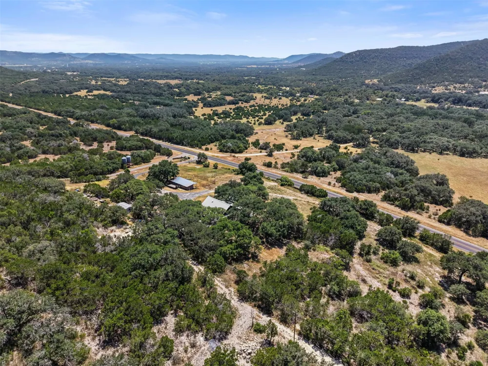 1850 W Ranch Road 337 Leakey, TX 78873