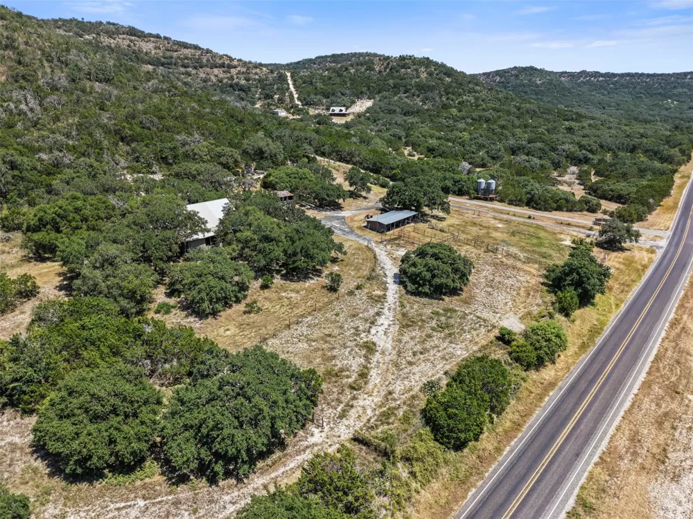 1850 W Ranch Road 337 Leakey, TX 78873