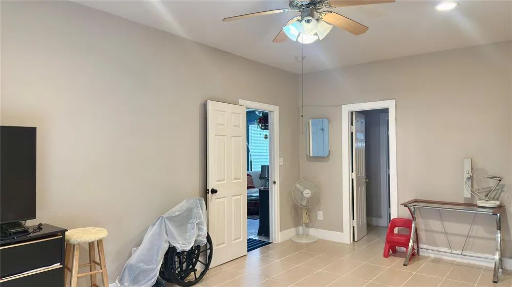 10538 Huntington View Drive Houston, TX 77099
