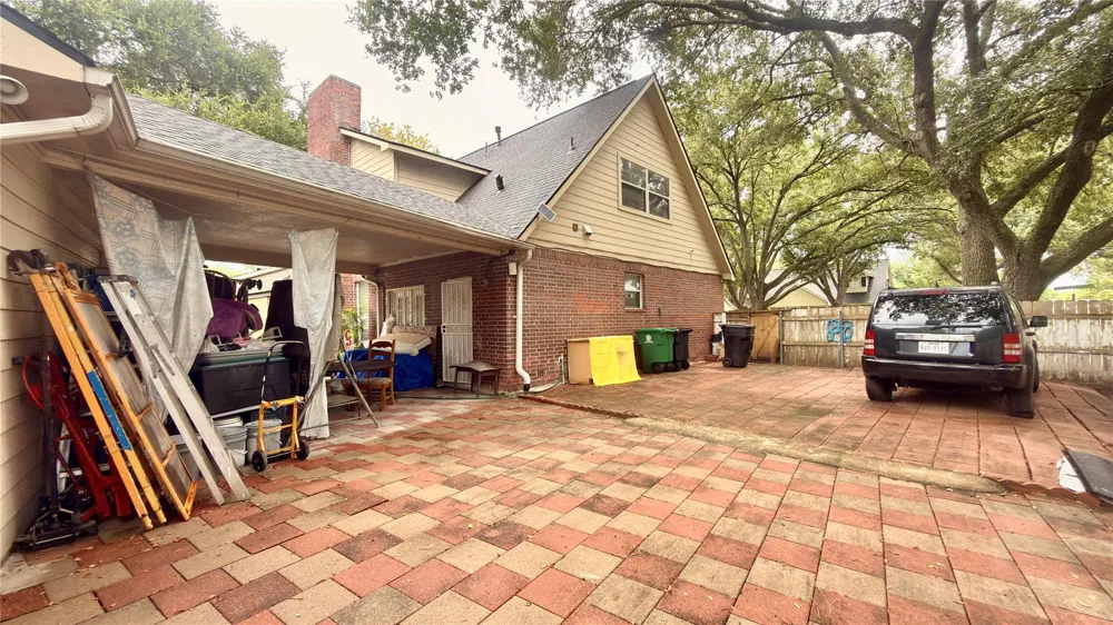 10538 Huntington View Drive Houston, TX 77099