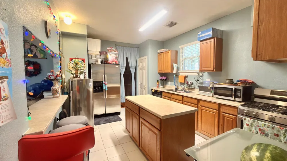 10538 Huntington View Drive Houston, TX 77099