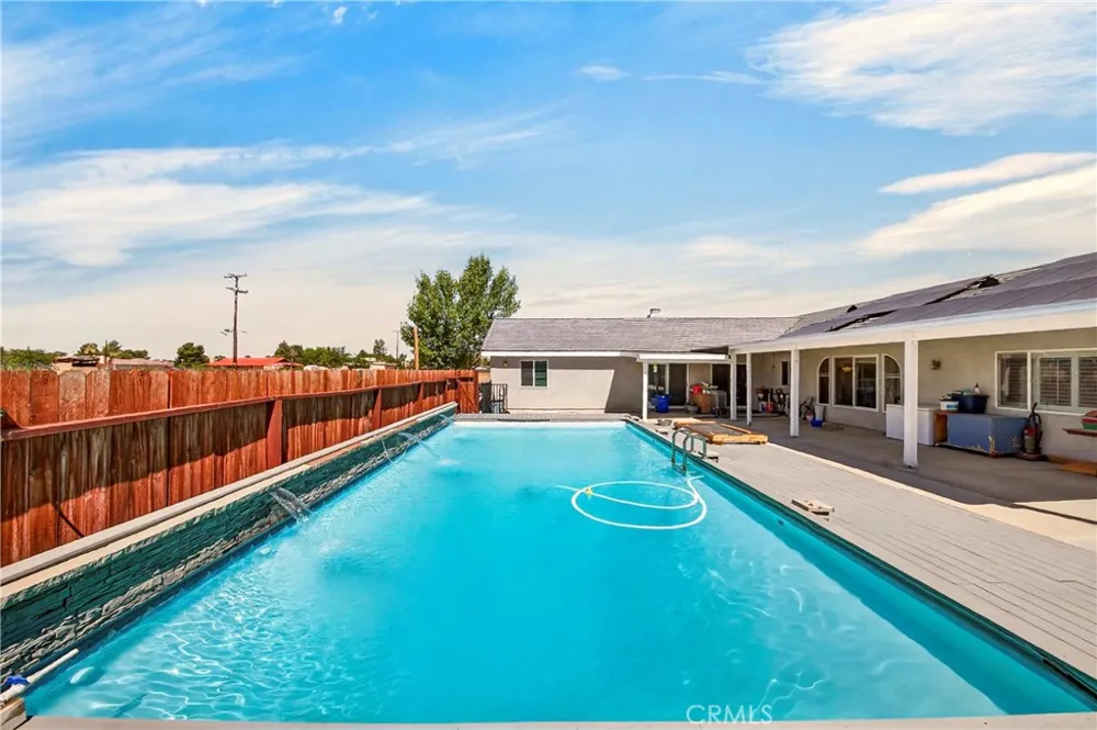 21031 Rancherias Apple Valley, CA 92307