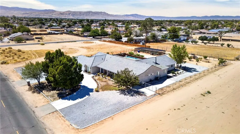 21031 Rancherias Apple Valley, CA 92307