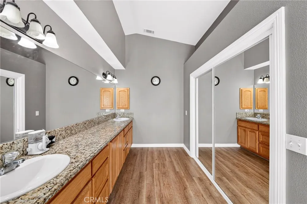 21031 Rancherias Apple Valley, CA 92307