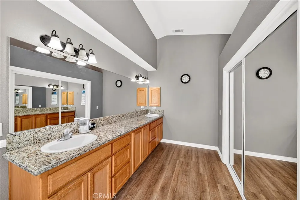 21031 Rancherias Apple Valley, CA 92307