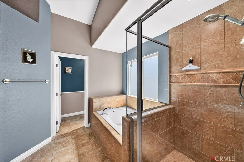 21031 Rancherias Apple Valley, CA 92307
